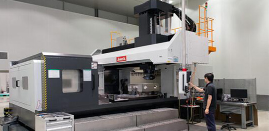 山東師范大學(xué)校辦車間--浦豐柜業(yè)工作臺(tái)使用案例 山東師范大學(xué)校辦車間--浦豐柜業(yè)工作臺(tái)使用案例